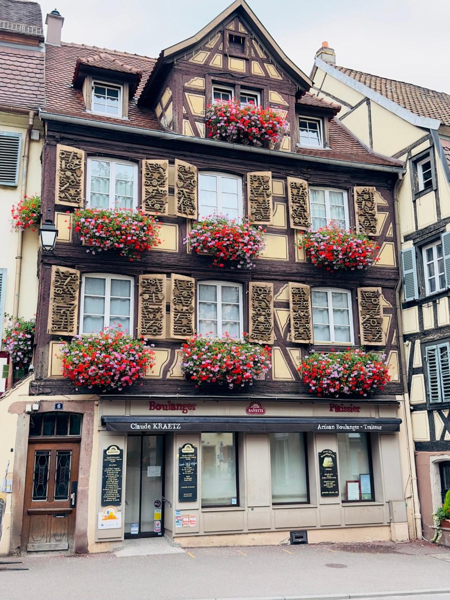 B&B Chez L'Habitant Chambre Privative Sur La Route Des Vins Tv Parking Box Velo Issenheim Exteriör bild